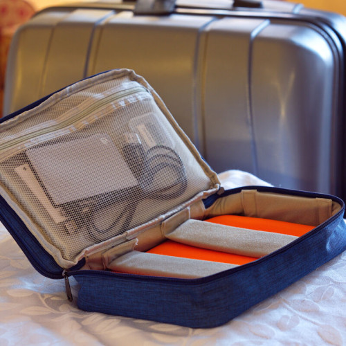 Deluxe Porta Power Digital Organizer