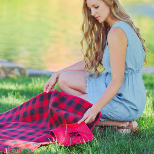 Plaid Barrel Fleece Picnic Blanket