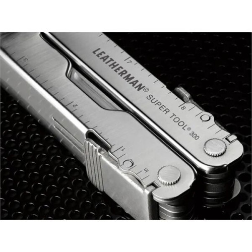 Leatherman® Super Tool® 300